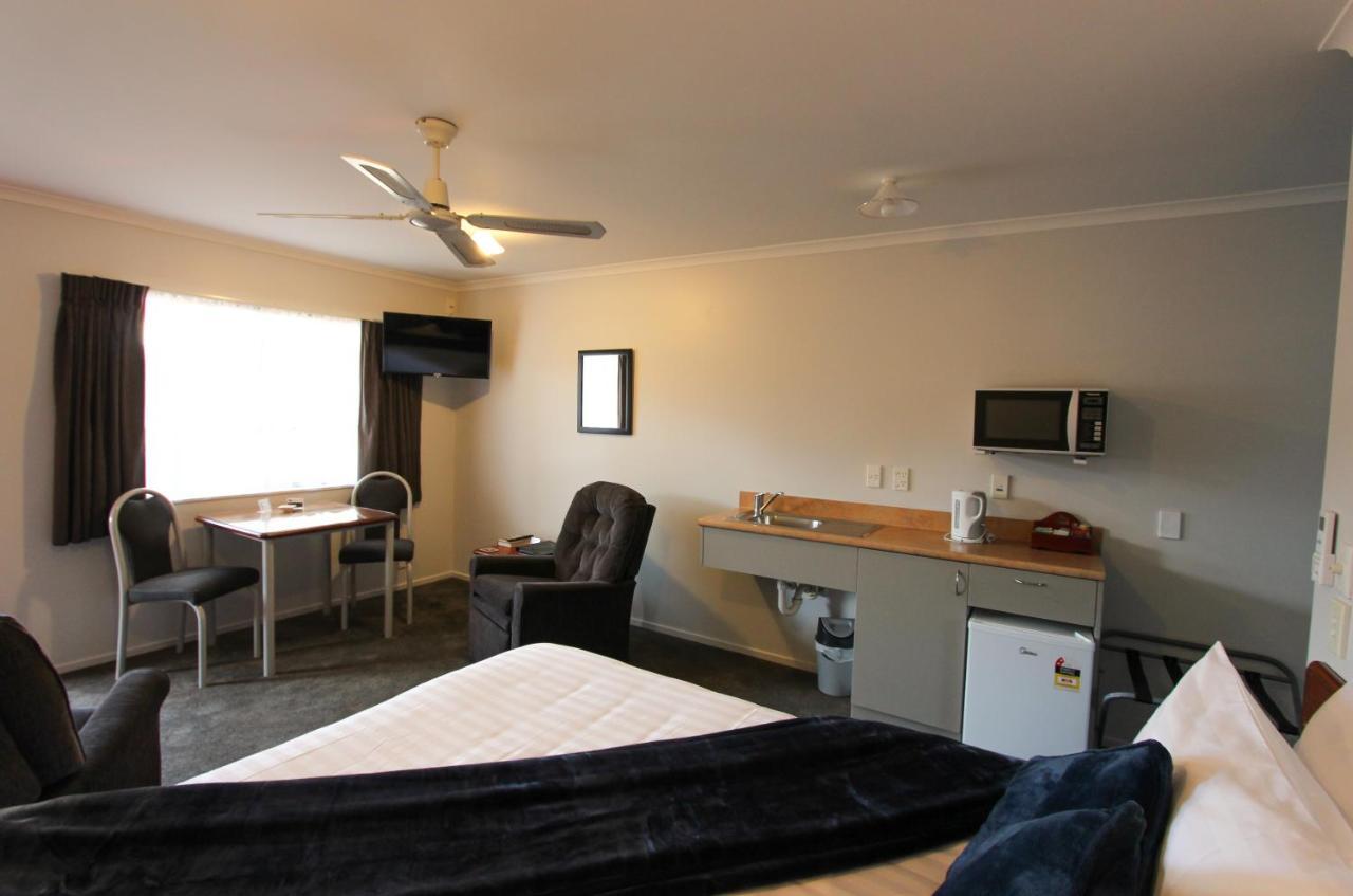 Bk'S Magnolia Motor Lodge Whanganui Eksteriør bilde