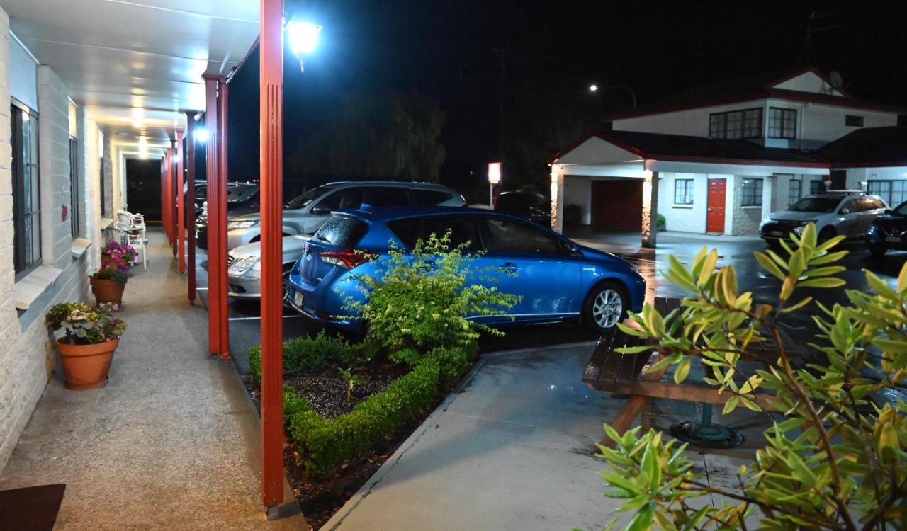 Bk'S Magnolia Motor Lodge Whanganui Eksteriør bilde