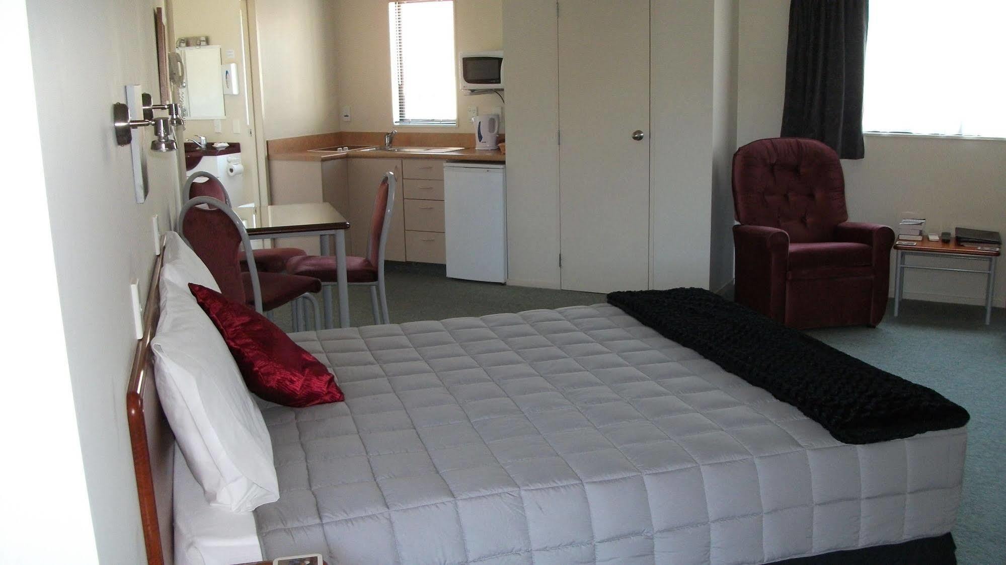 Bk'S Magnolia Motor Lodge Whanganui Eksteriør bilde
