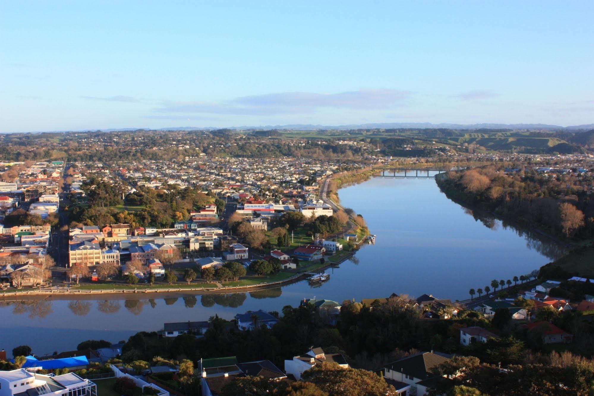 Bk'S Magnolia Motor Lodge Whanganui Eksteriør bilde